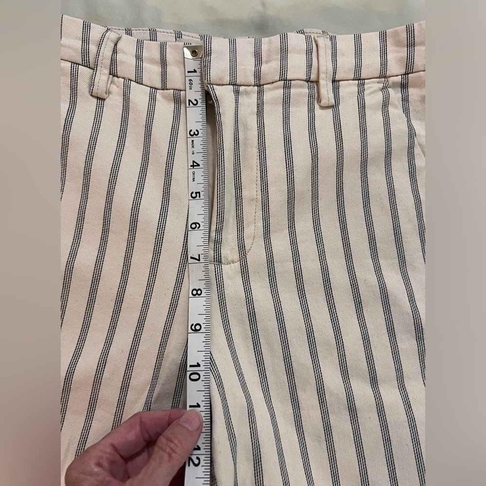 Anthropologie x Pilcro 
Size 30 Cream color shorts EUC - Picture 12 of 16